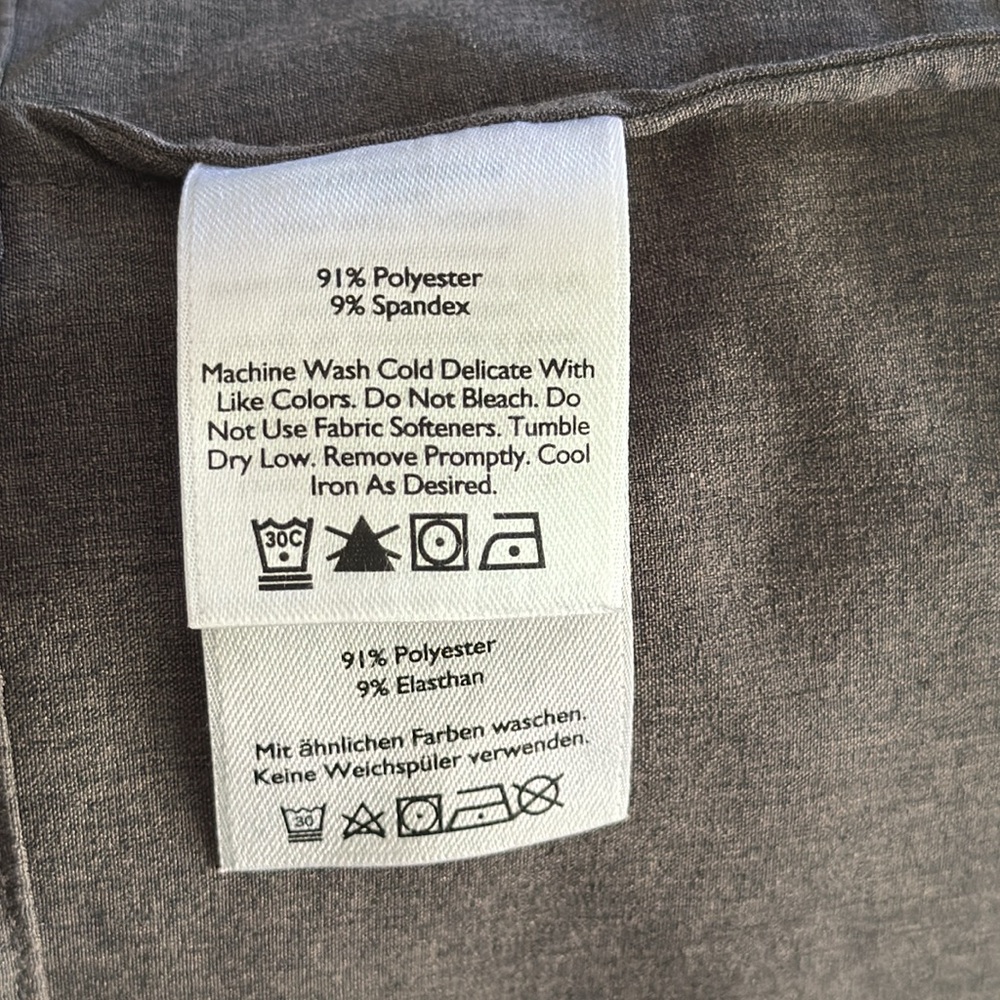Eddie Bauer - Departure V-Neck Dress - Picture 11 of 15